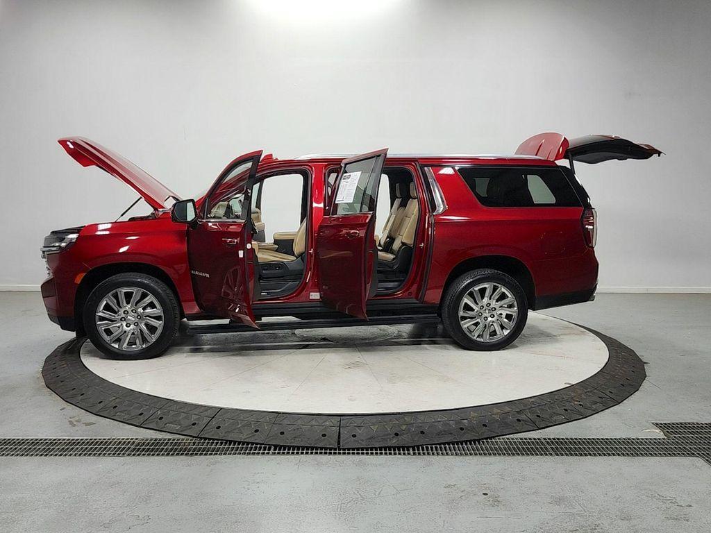 used 2021 Chevrolet Suburban car, priced at $40,998