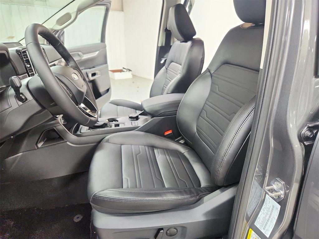 new 2025 Ford Ranger car, priced at $47,379