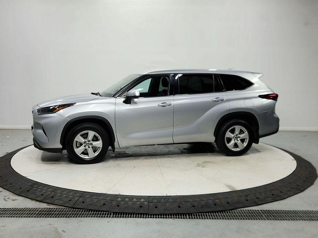 used 2021 Toyota Highlander car, priced at $27,873