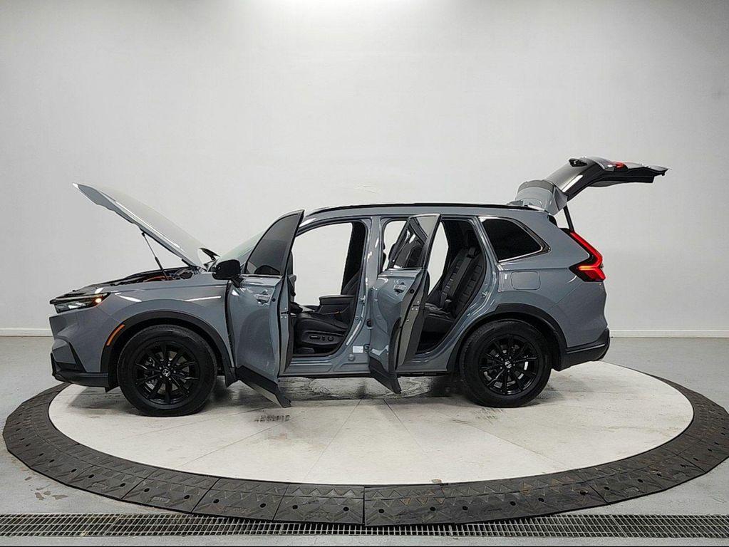 used 2025 Honda CR-V Hybrid car, priced at $35,786