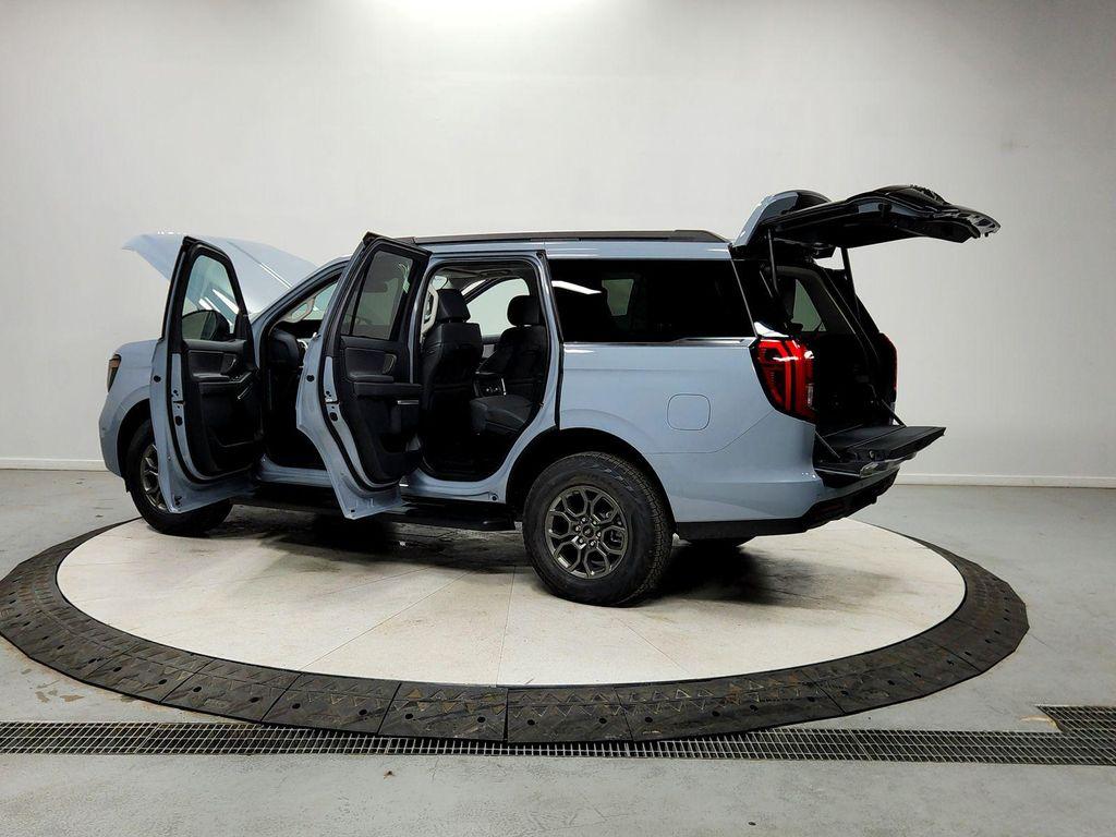 new 2026 Ford Expedition car, priced at $70,880