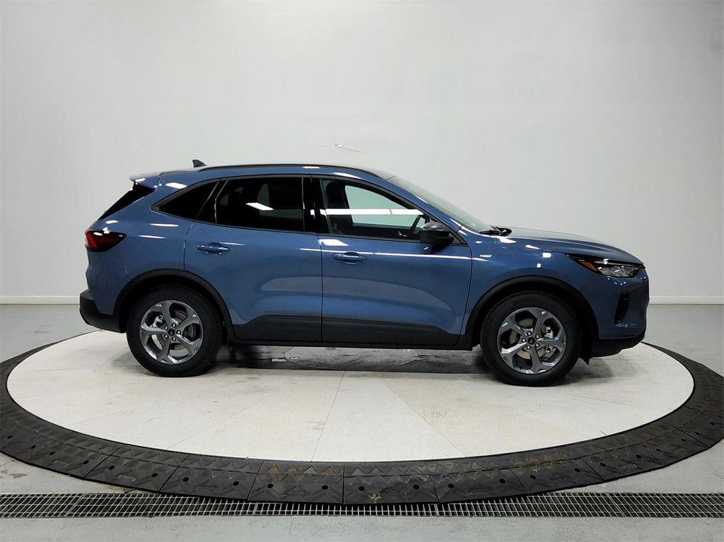 new 2026 Ford Escape car, priced at $29,666