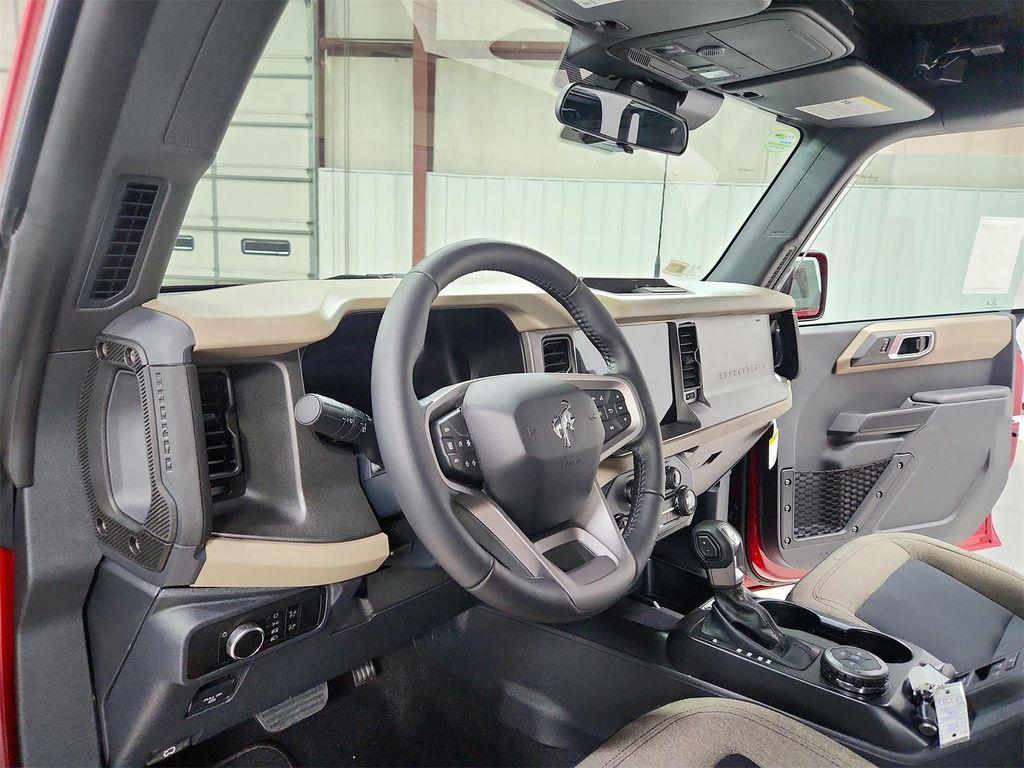 new 2025 Ford Bronco car, priced at $43,192