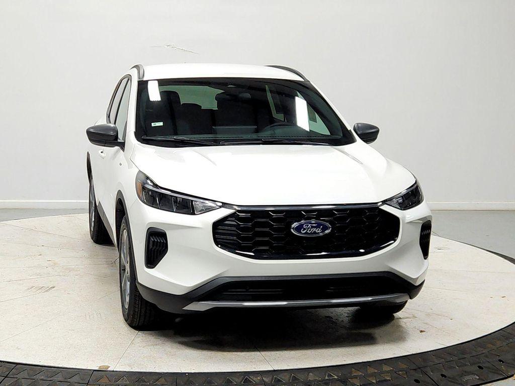 new 2026 Ford Escape car, priced at $28,631