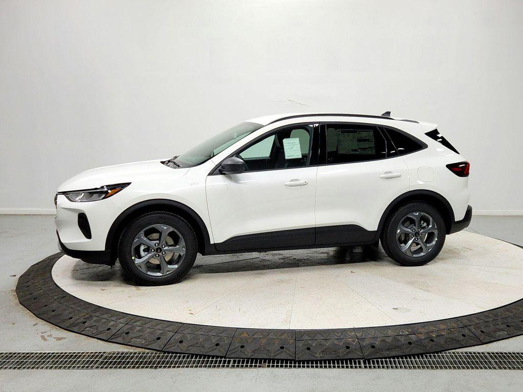 new 2026 Ford Escape car, priced at $28,631