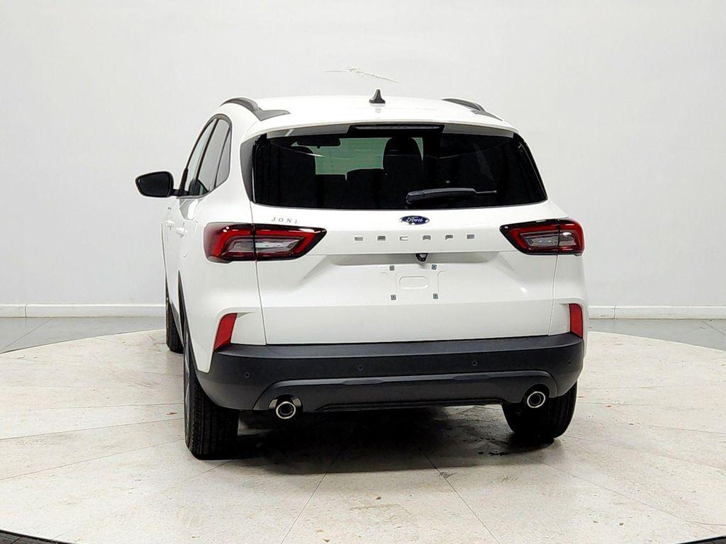 new 2026 Ford Escape car, priced at $28,631