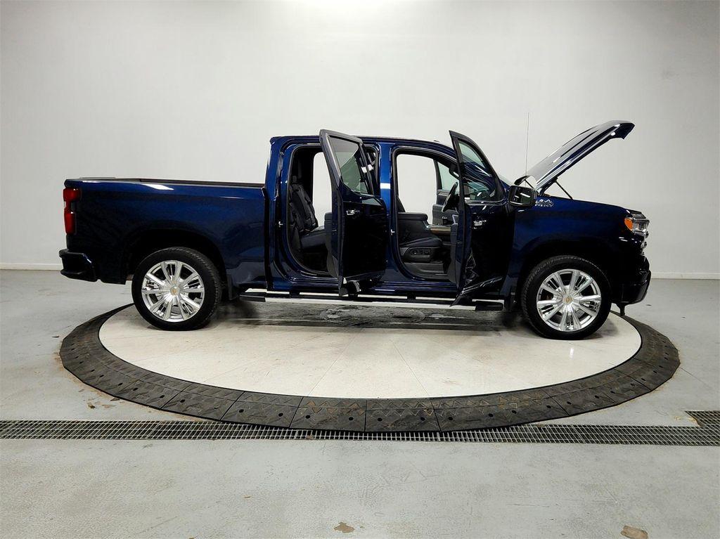 used 2023 Chevrolet Silverado 1500 car, priced at $43,986