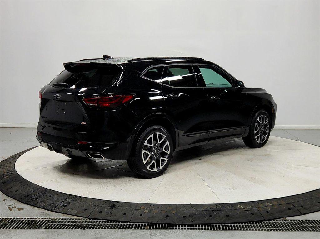 used 2025 Chevrolet Blazer car, priced at $31,302