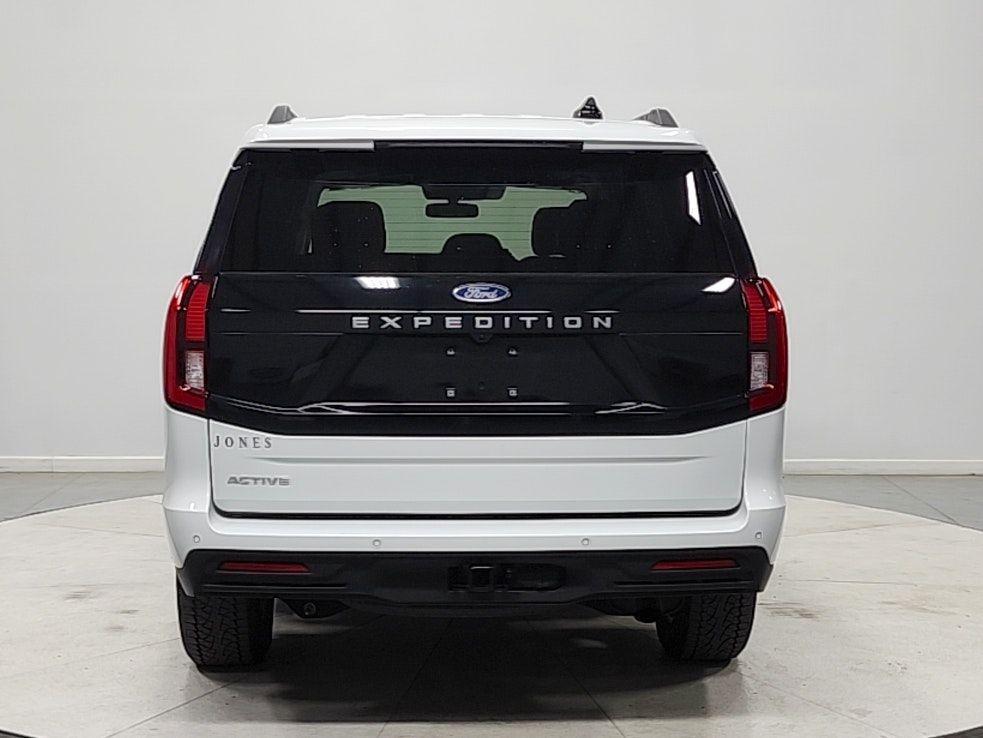 used 2025 Ford Expedition car, priced at $61,670