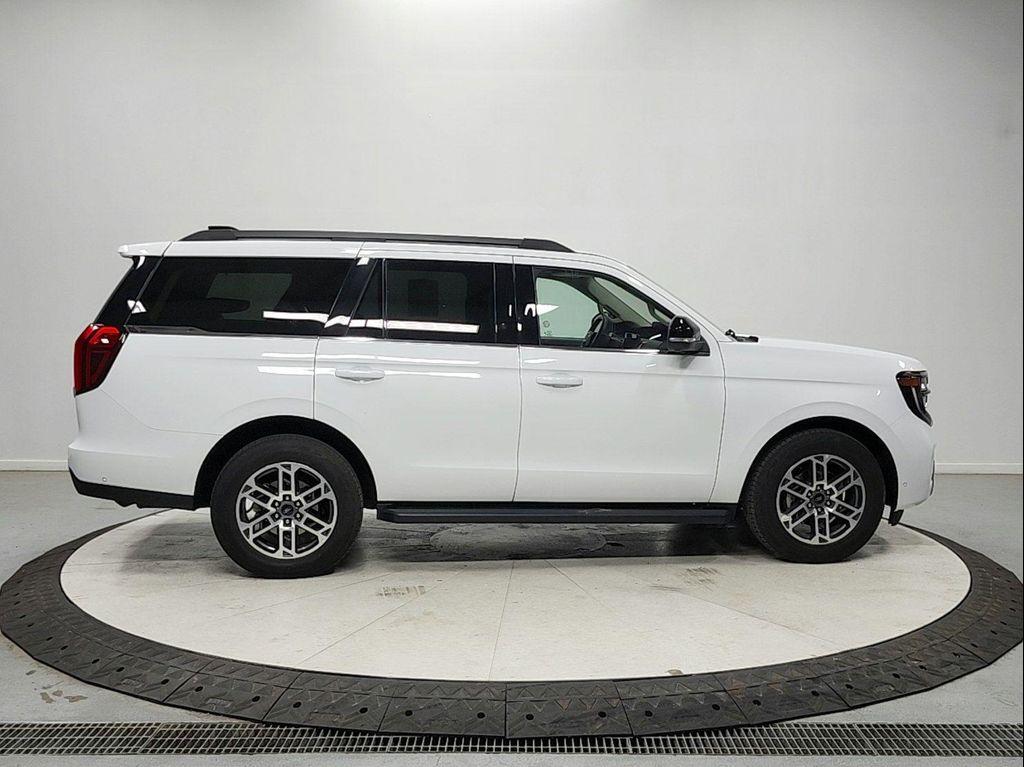 used 2025 Ford Expedition car, priced at $61,670