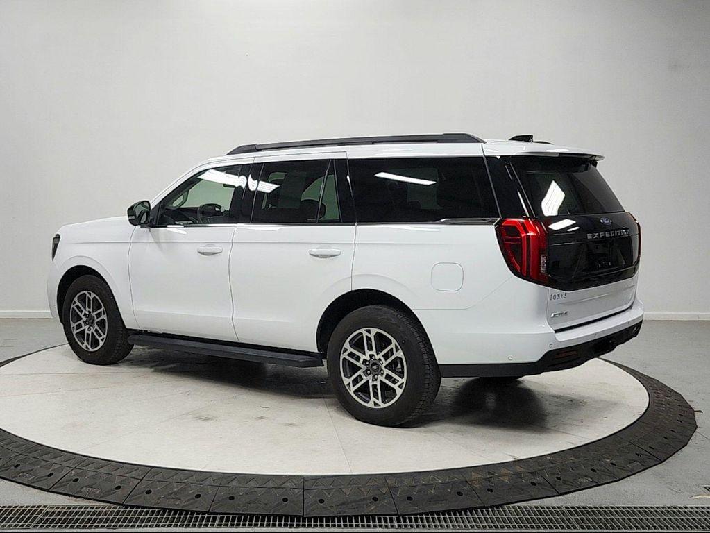 used 2025 Ford Expedition car, priced at $61,670