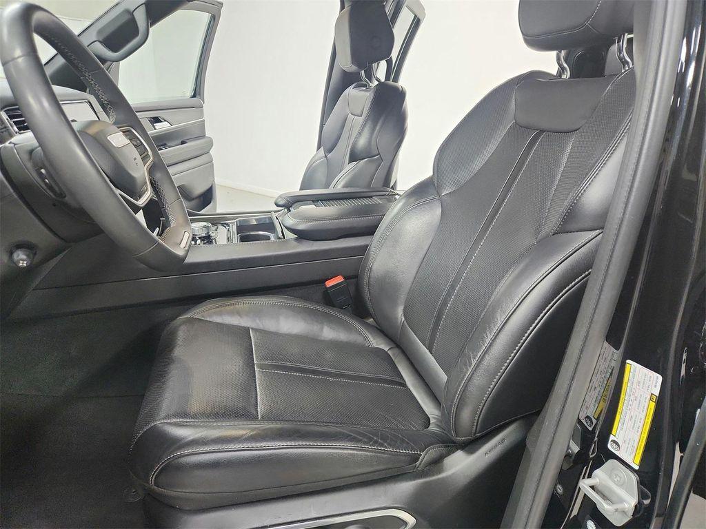 used 2022 Jeep Wagoneer car, priced at $36,954