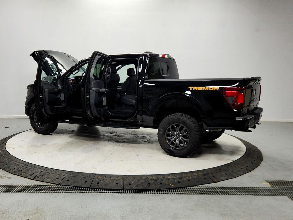 new 2025 Ford F-150 car, priced at $63,072