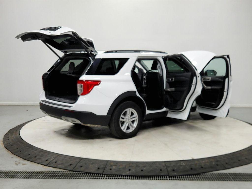 used 2024 Ford Explorer car, priced at $30,998
