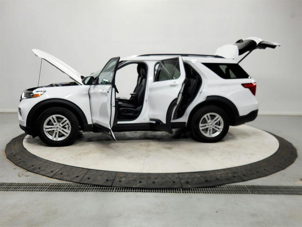 used 2024 Ford Explorer car, priced at $30,998