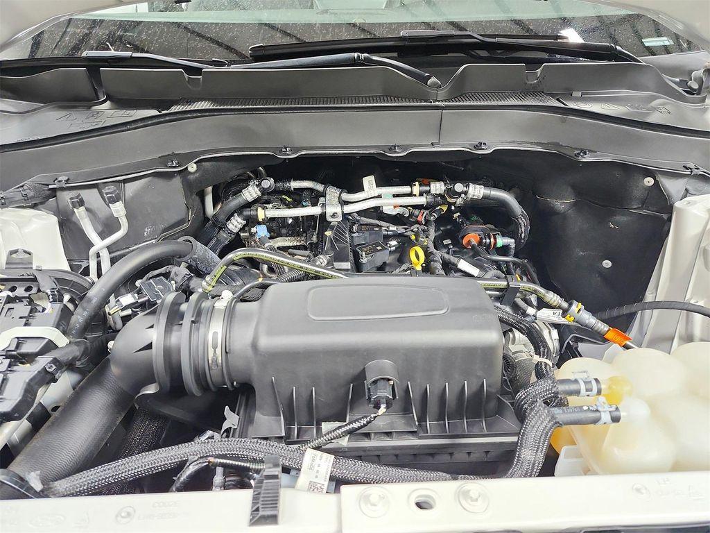 used 2024 Ford Explorer car, priced at $30,998