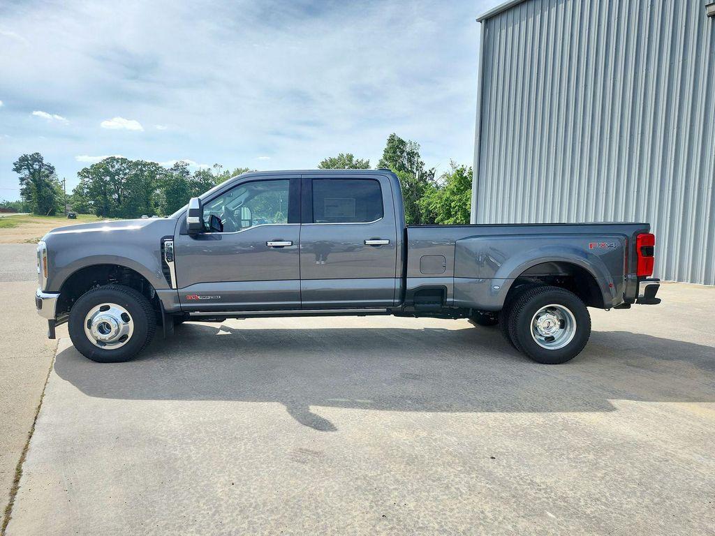 new 2026 Ford F-350 car, priced at $90,162