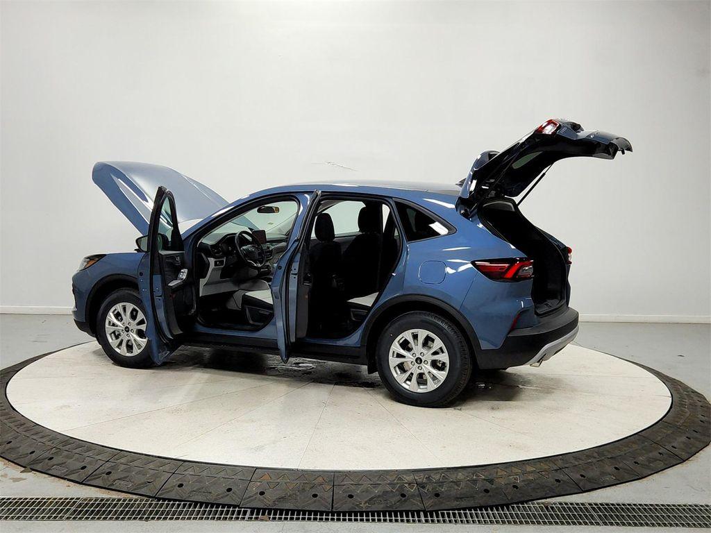 new 2026 Ford Escape car, priced at $29,947