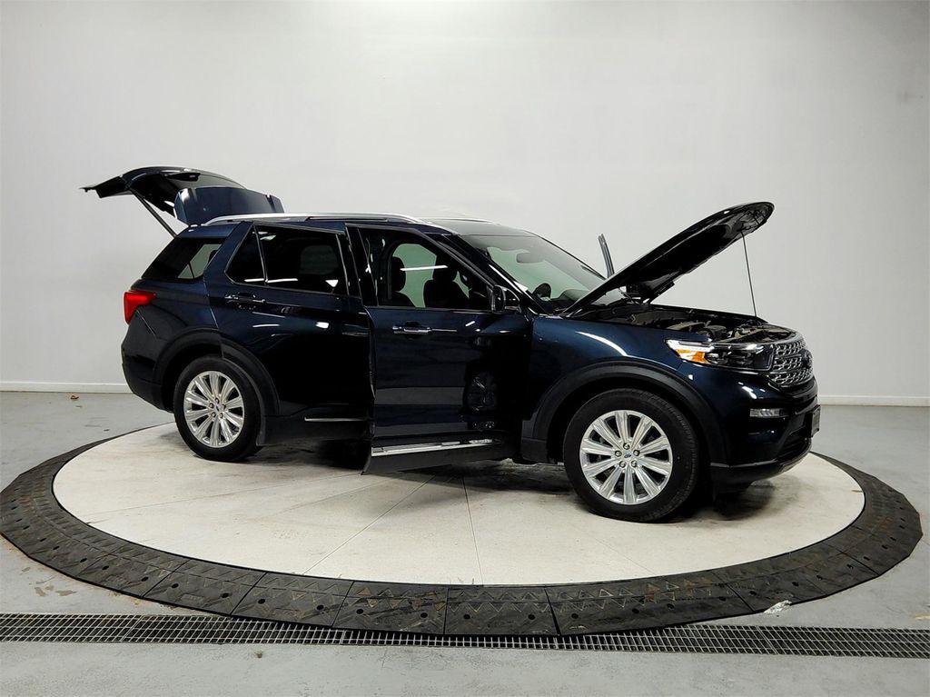used 2024 Ford Explorer car, priced at $34,986