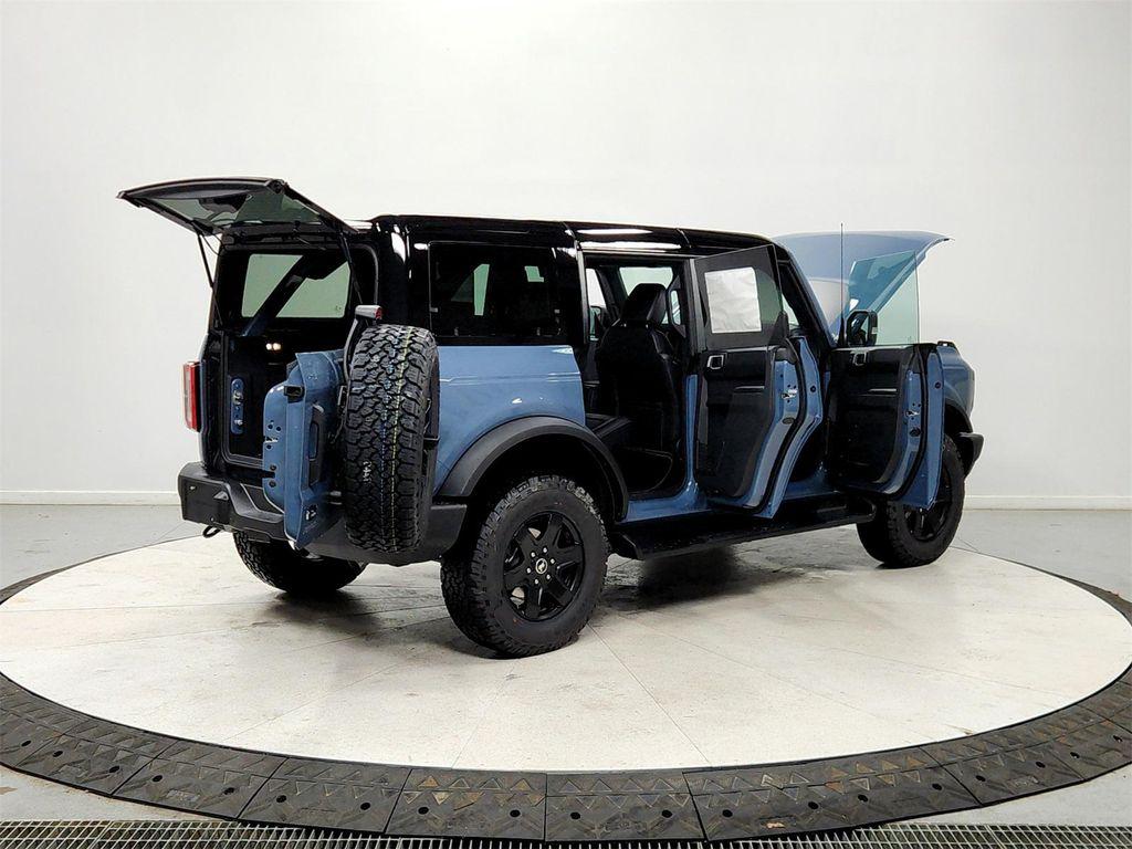 new 2025 Ford Bronco car, priced at $54,275