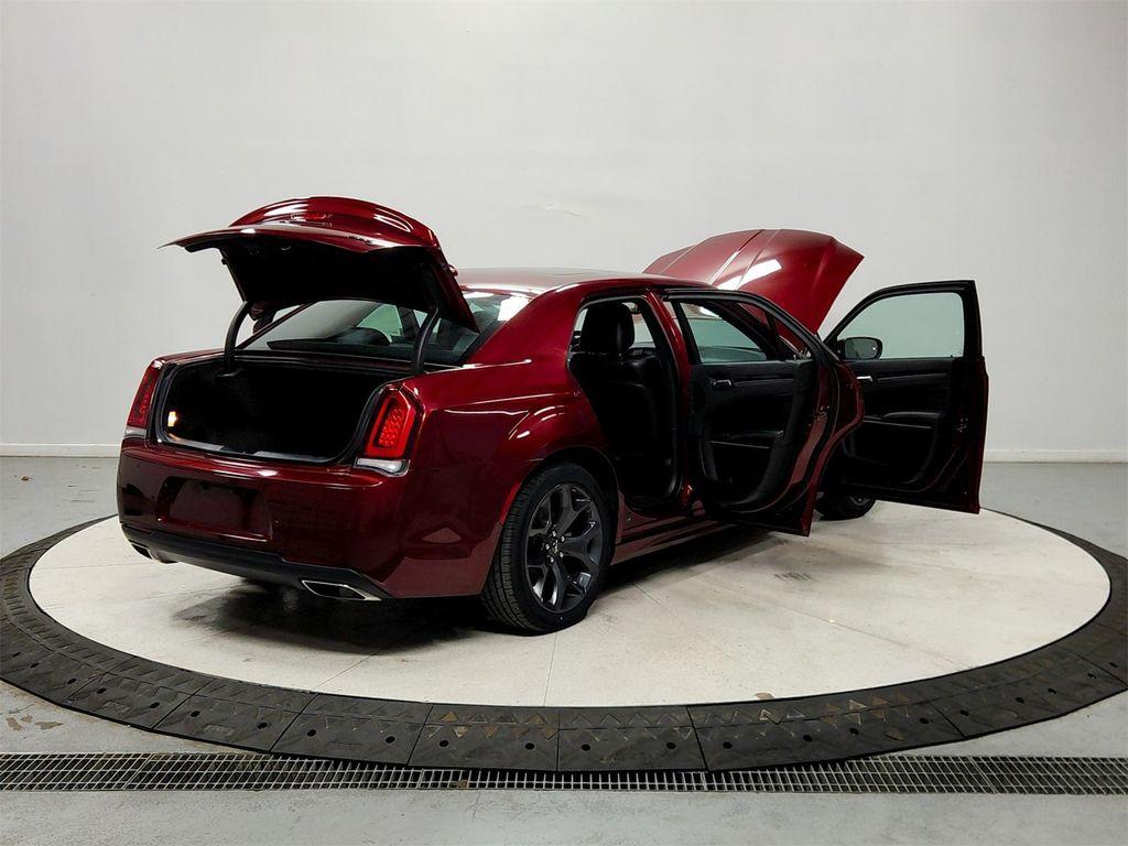 used 2021 Chrysler 300 car, priced at $25,636