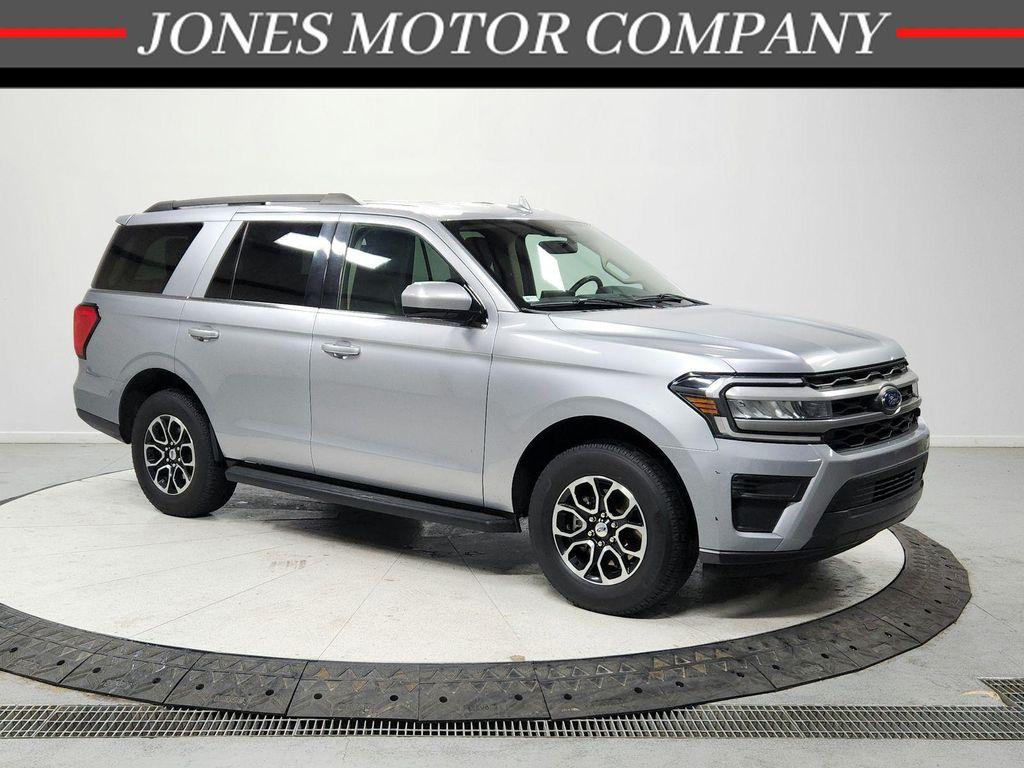 used 2024 Ford Expedition car, priced at $36,751