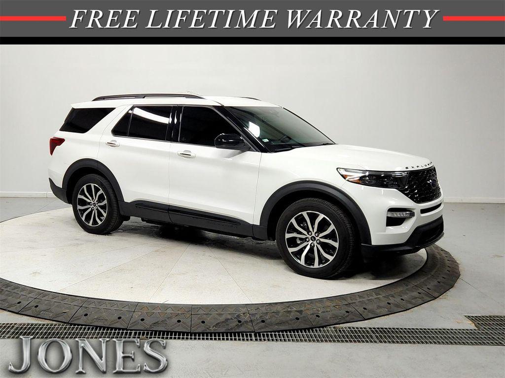 used 2022 Ford Explorer car, priced at $29,112