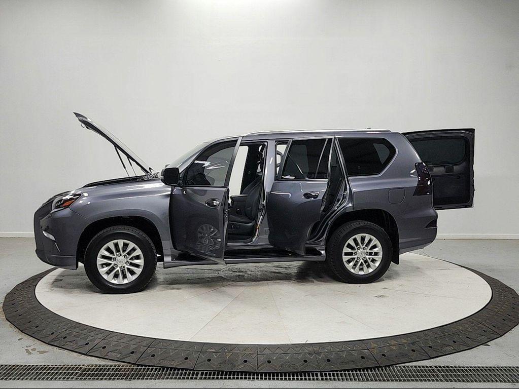used 2023 Lexus GX 460 car, priced at $54,102