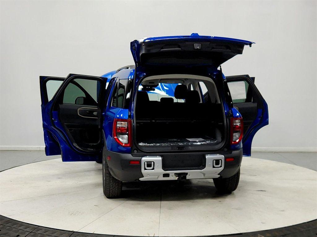new 2025 Ford Bronco Sport car, priced at $31,573