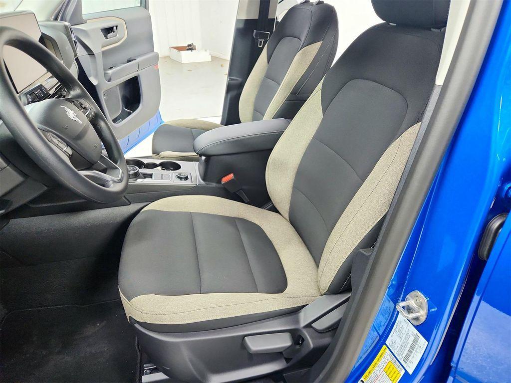 new 2025 Ford Bronco Sport car, priced at $31,573