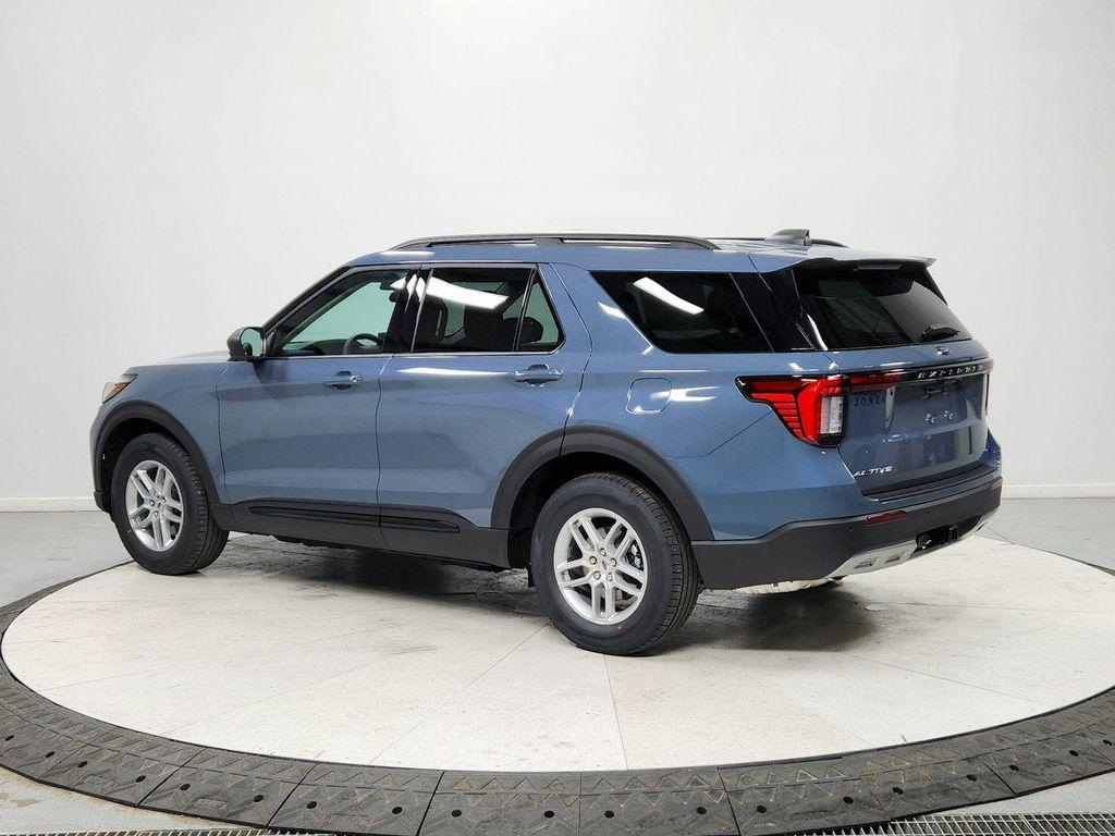 new 2026 Ford Explorer car, priced at $41,664