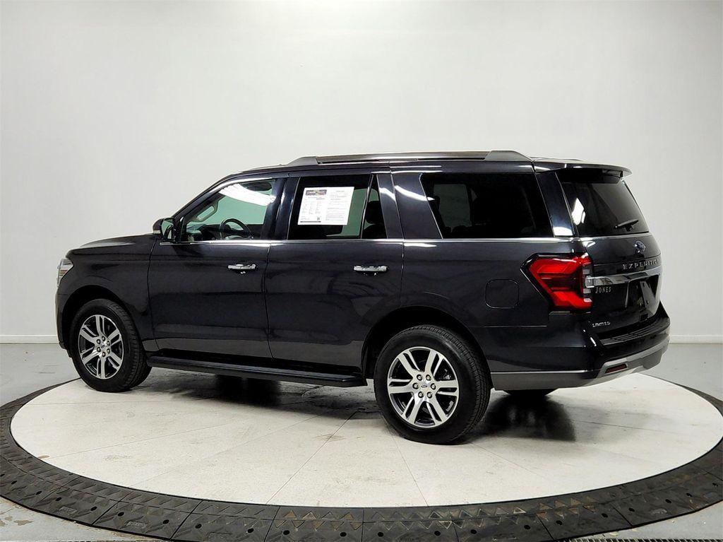 used 2024 Ford Expedition car, priced at $43,435