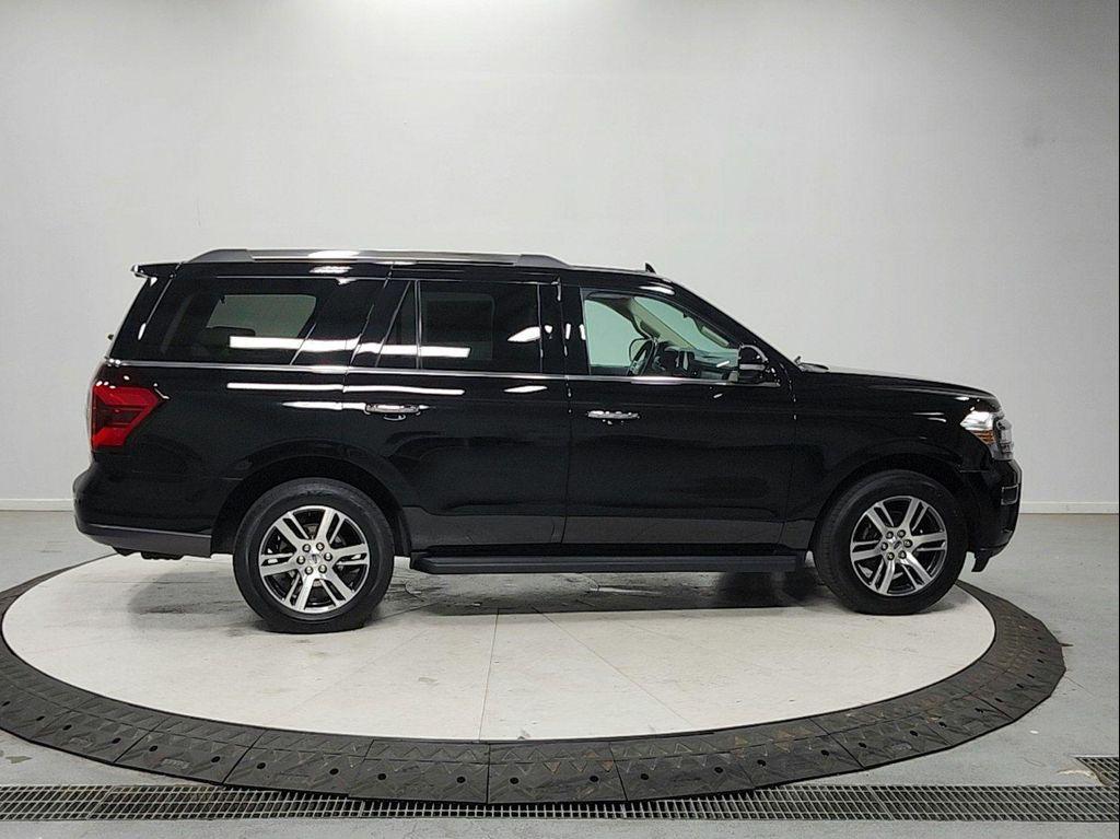 used 2024 Ford Expedition car, priced at $47,110