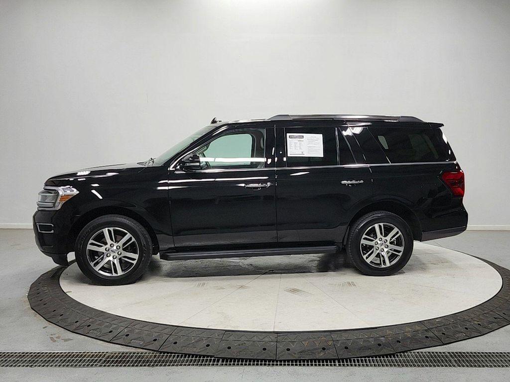 used 2024 Ford Expedition car, priced at $47,110