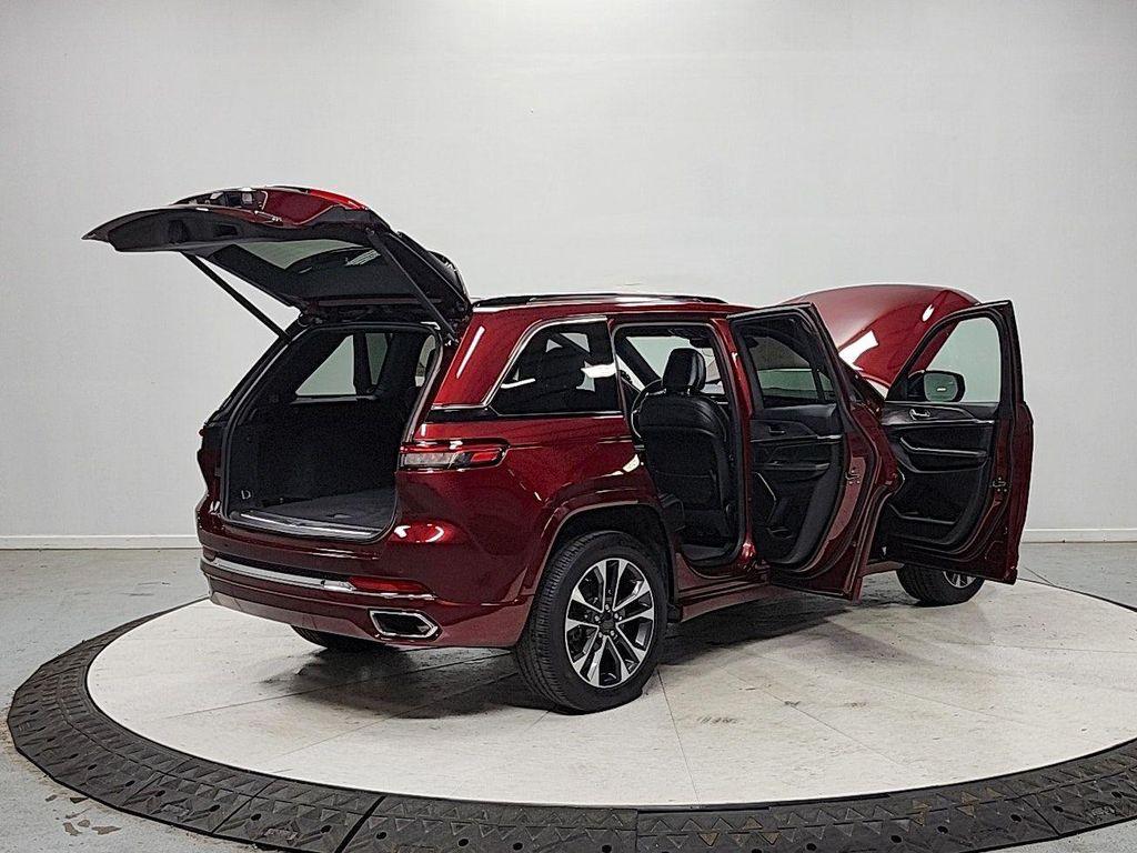used 2023 Jeep Grand Cherokee car, priced at $33,388