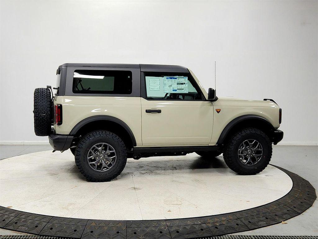 new 2025 Ford Bronco car, priced at $52,362