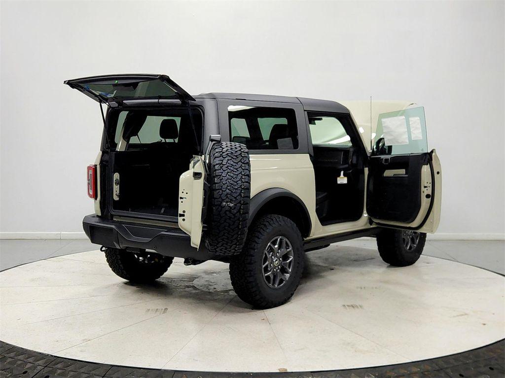 new 2025 Ford Bronco car, priced at $52,362