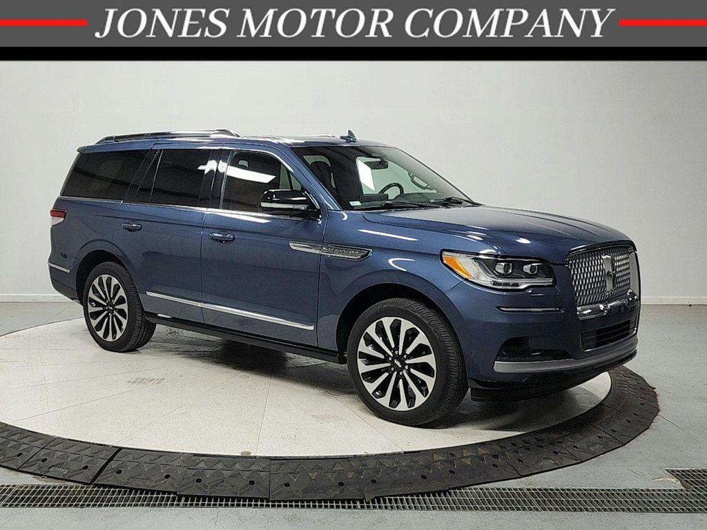 used 2022 Lincoln Navigator car, priced at $46,529