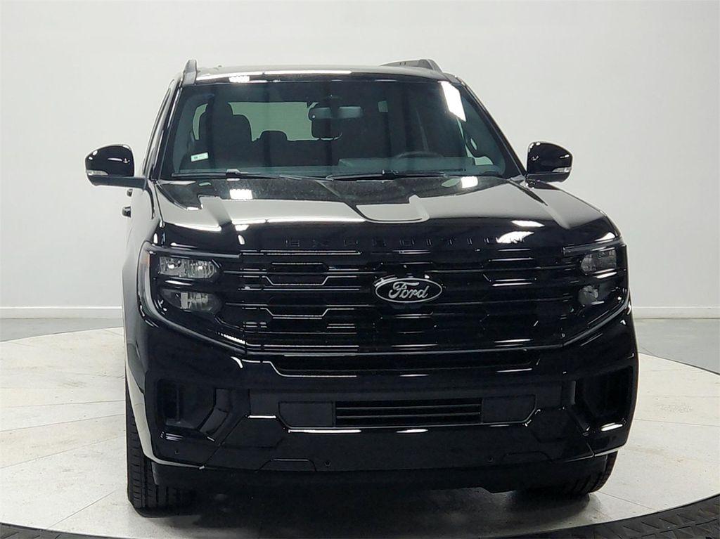 new 2025 Ford Expedition car, priced at $77,275