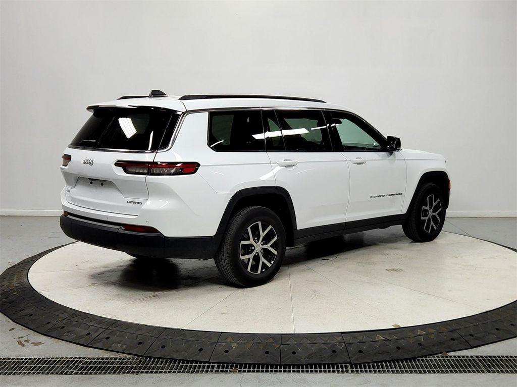 used 2024 Jeep Grand Cherokee L car, priced at $32,871