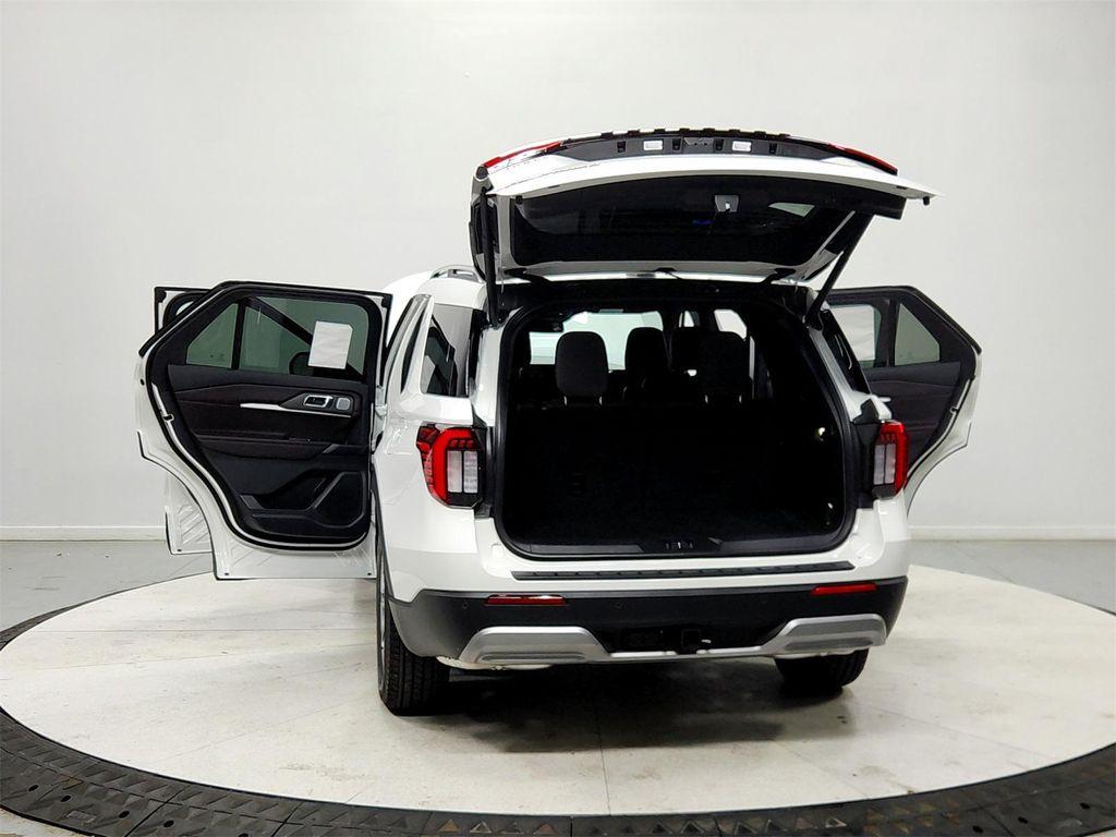 new 2026 Ford Explorer car, priced at $47,362