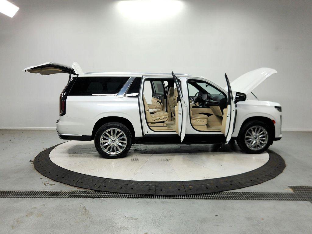 used 2021 Cadillac Escalade ESV car, priced at $57,422