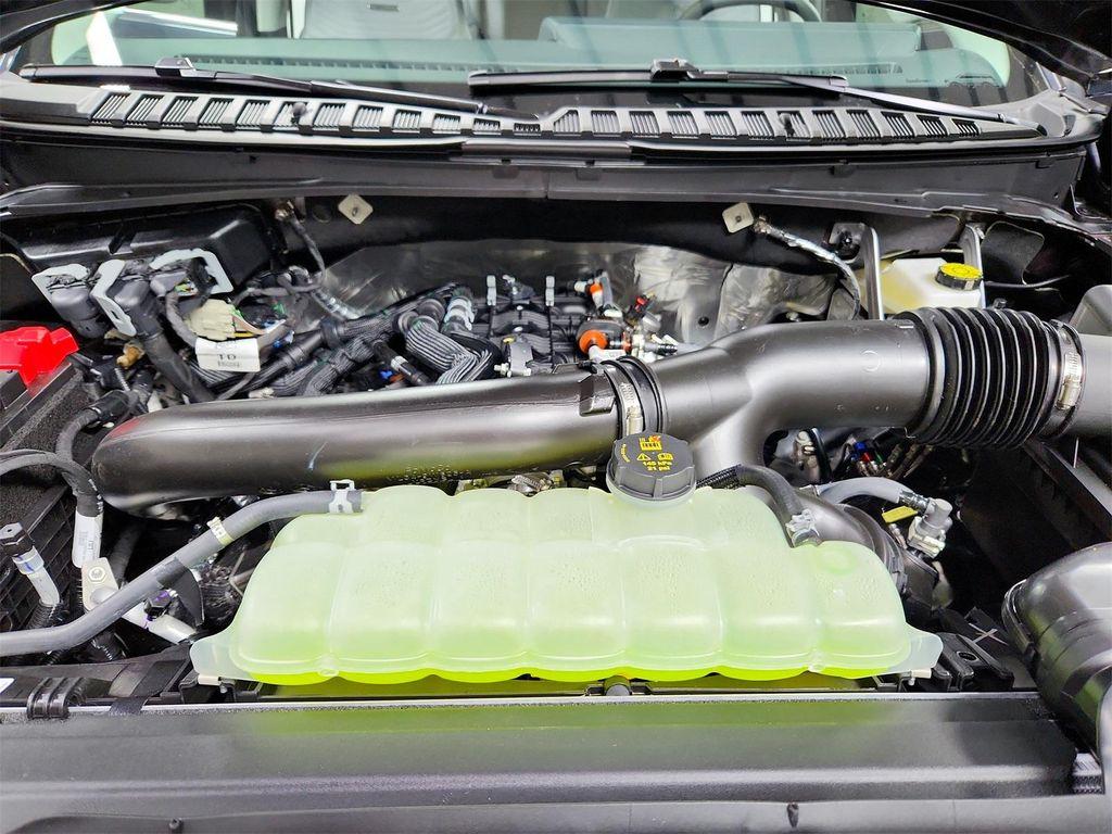 new 2025 Ford Expedition car, priced at $84,649