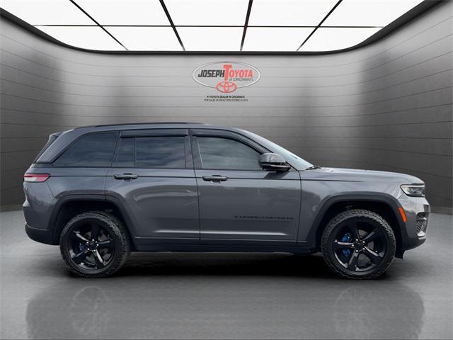 used 2023 Jeep Grand Cherokee car, priced at $29,995