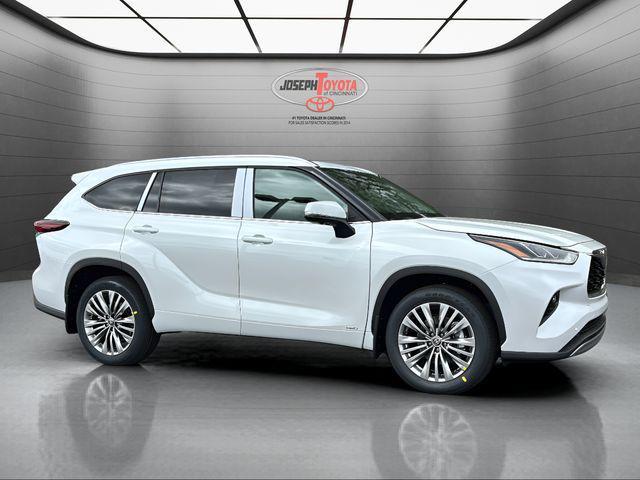 new 2026 Toyota Highlander Hybrid car, priced at $57,438