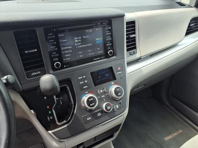 2018 Silver Toyota Sienna
