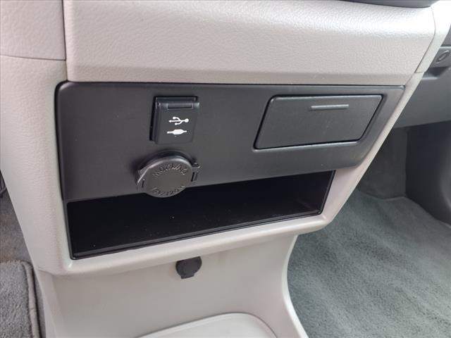 2018 Silver Toyota Sienna