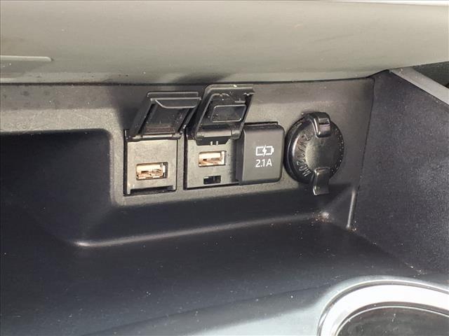 used 2021 Toyota Highlander car, priced at $28,995