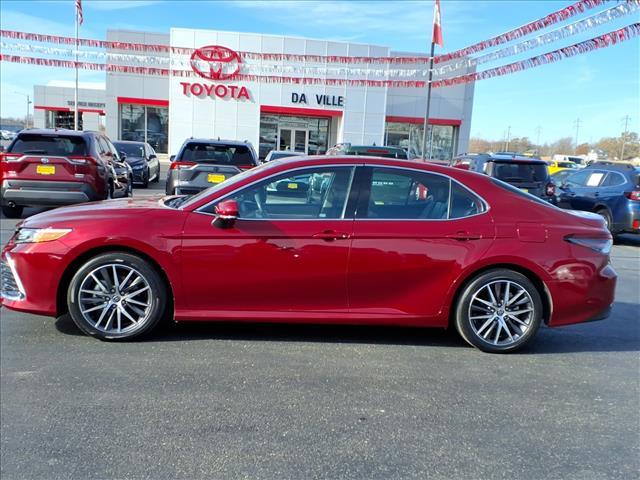 used 2022 Toyota Camry Hybrid car, priced at $30,995