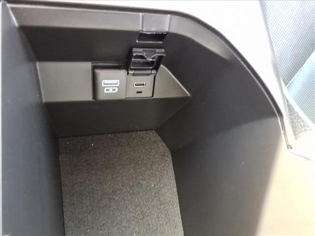 used 2022 Toyota Camry Hybrid car, priced at $30,995